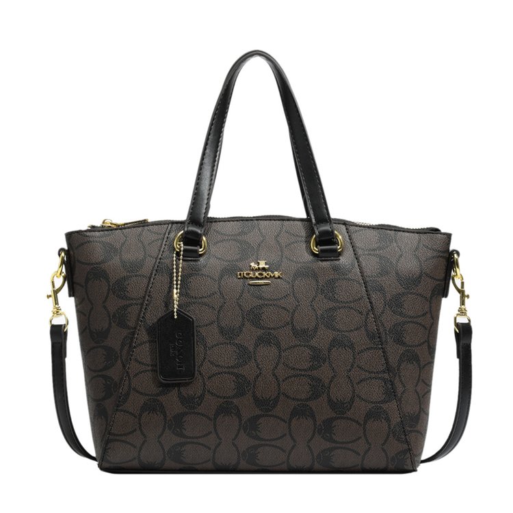 Ikonische Designer-Wickeltasch – Streetwear Brand Accessories Bewertung und Preis