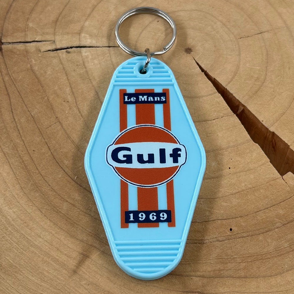 Gulf GT40 Livery Schlüsselanhä – Streetwear Brand Accessories Bewertung und Preis